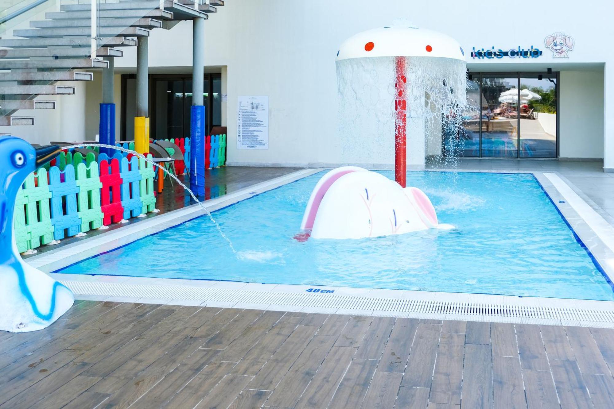 Riolavitas Resort & Spa シダ エクステリア 写真