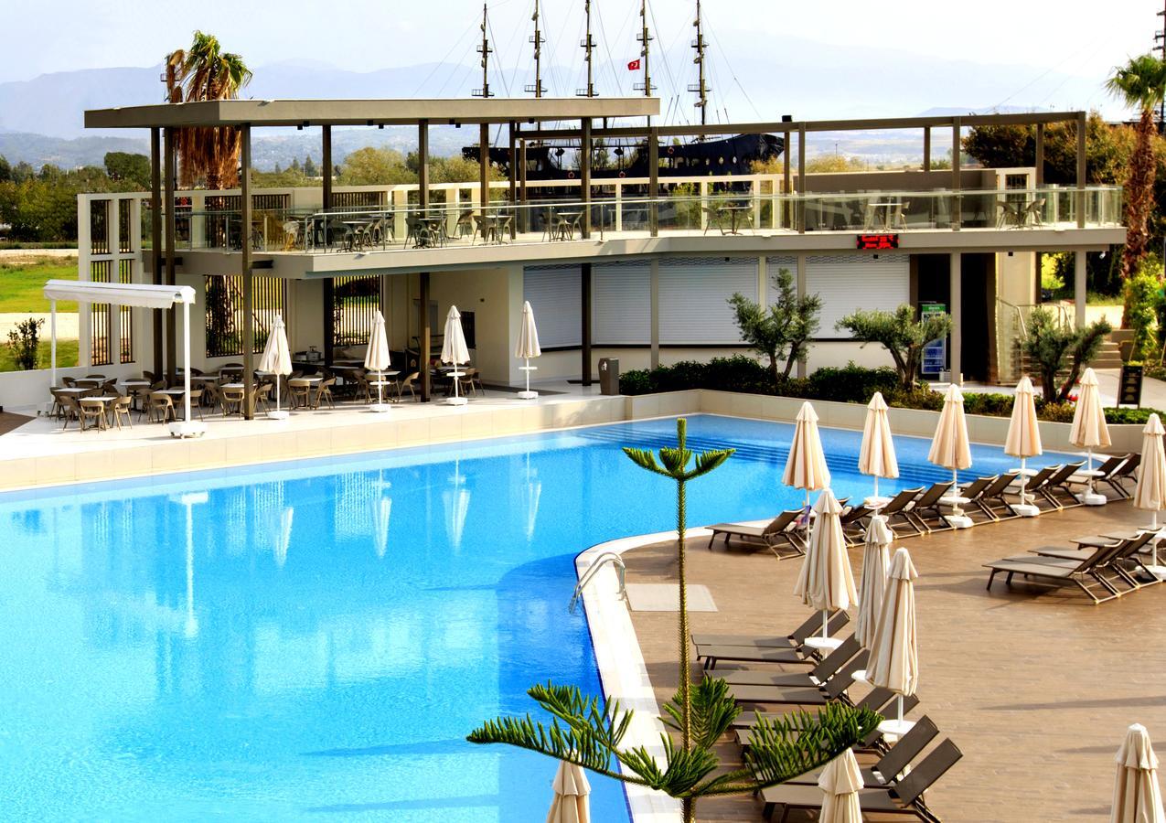 Riolavitas Resort & Spa シダ エクステリア 写真